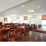 Khách sạn Anna